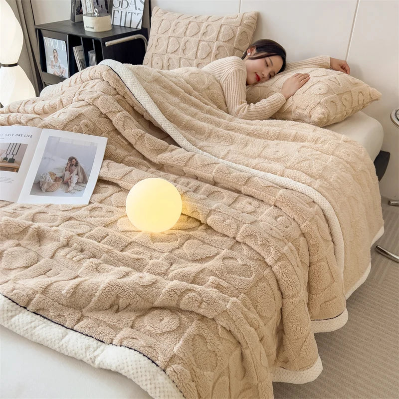 Heart Pattern Coral Fleece Blanket Autumn Winter Cozy Thicken Warm Plush Blanket for Bed Fluffy Super Soft Sofa Throw Blankets