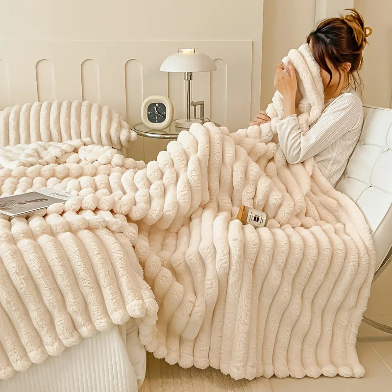 Luxury Soft Faux Rabbit Fur Throw Blanket Fluffy Warm Solid Color Plush Blanket for Sofa Bed Single Double Spring Autumn Plaid