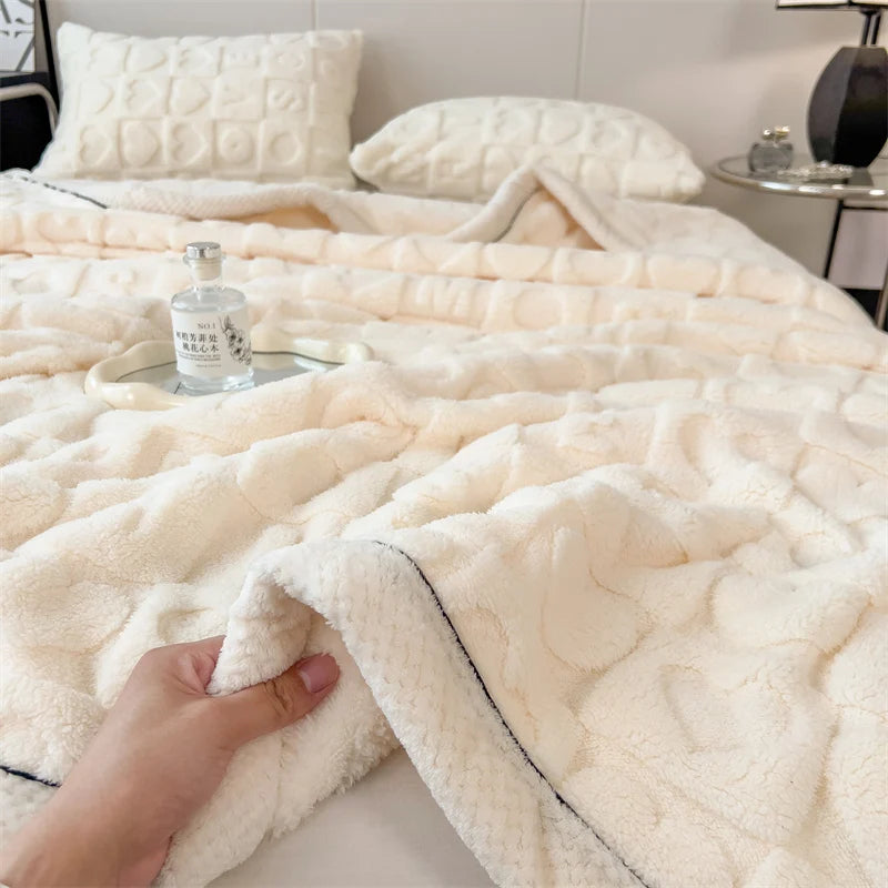 Heart Pattern Coral Fleece Blanket Autumn Winter Cozy Thicken Warm Plush Blanket for Bed Fluffy Super Soft Sofa Throw Blankets